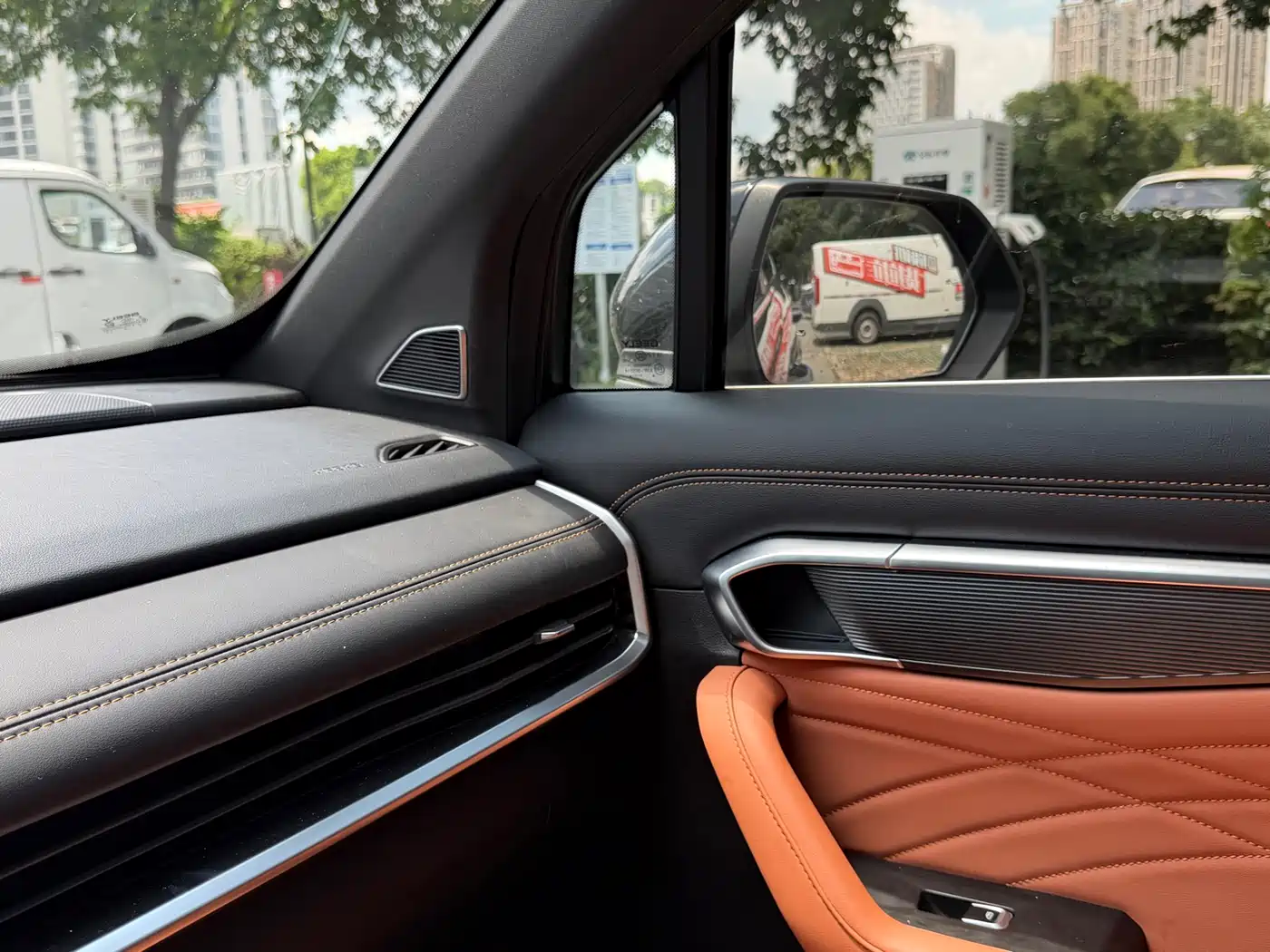 Geely Haoyue L 2024 2024 2.0T DCT Flagship