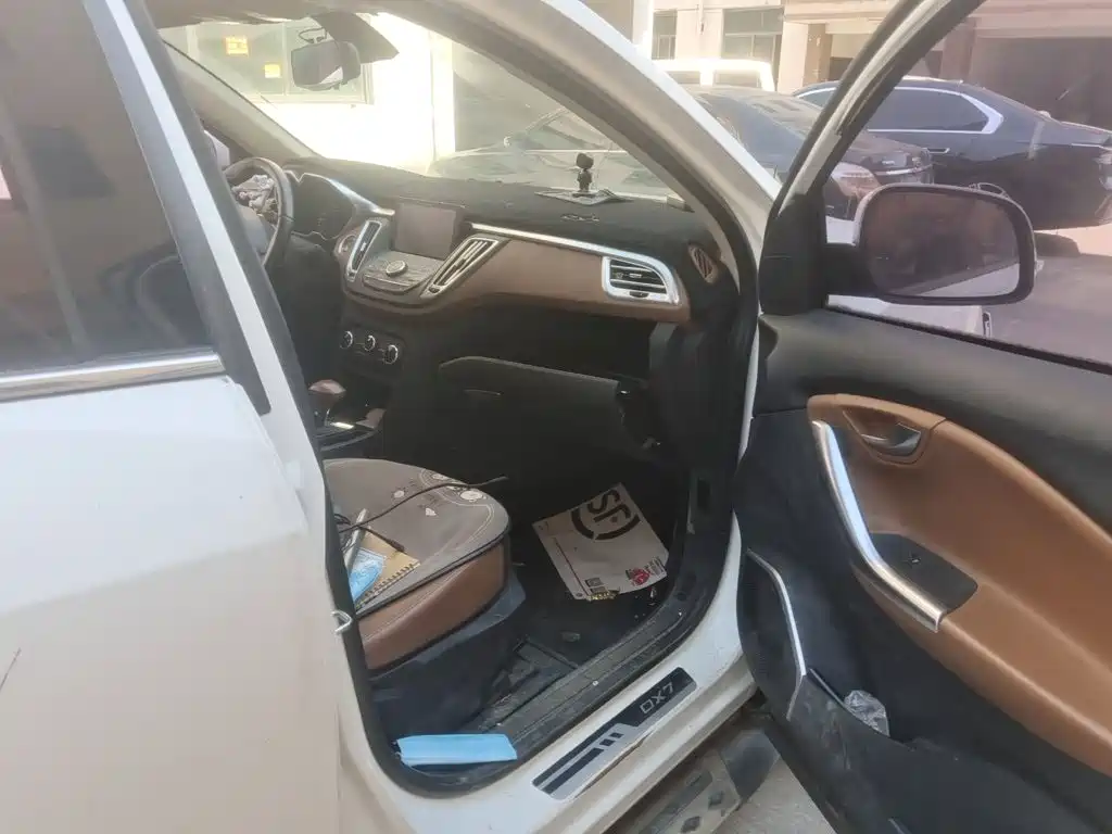 Soueast DX7 2016 2017 1.5T Automatic Luxury