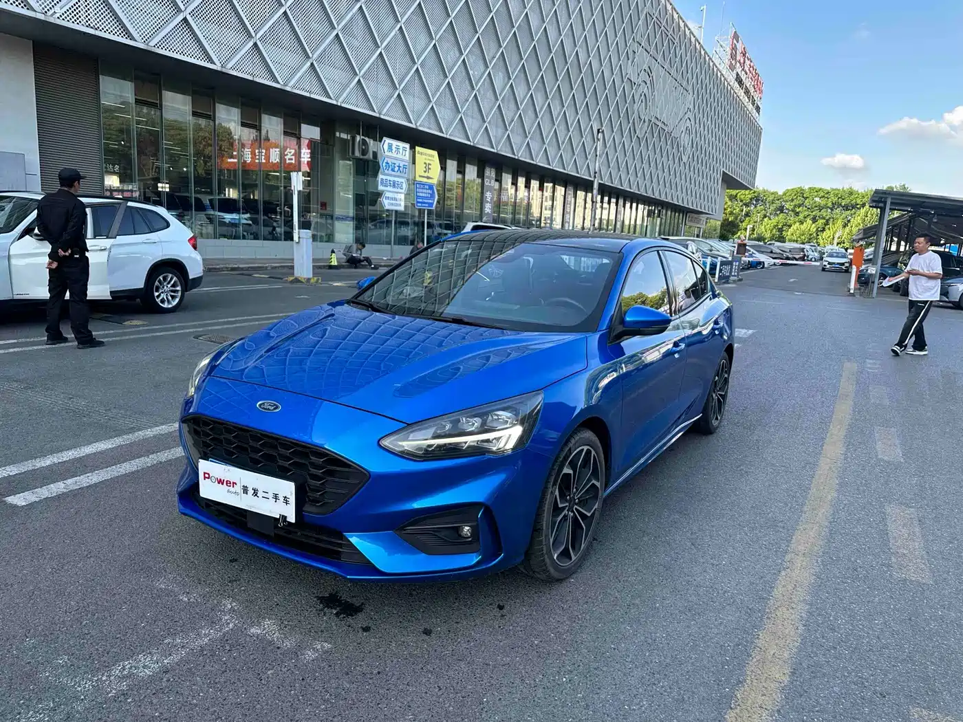 Ford Focus 2022 2021 Sedan EcoBoost 180 Auto ST Line