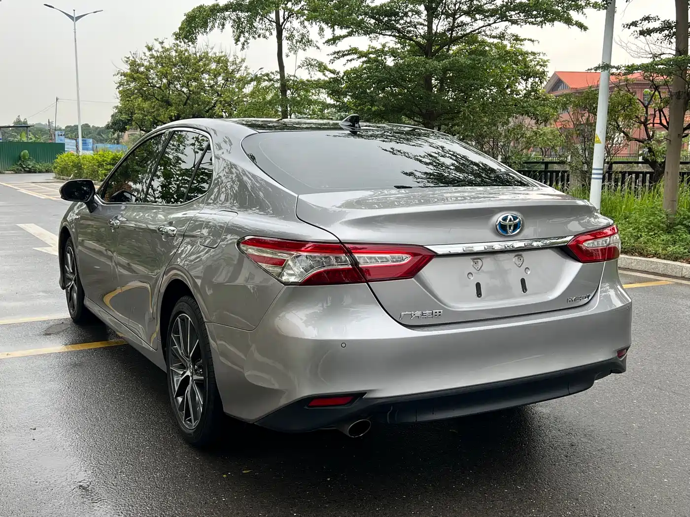 Toyota Camry 2023 Hybrid 2.5HG Luxury Edition фото 9