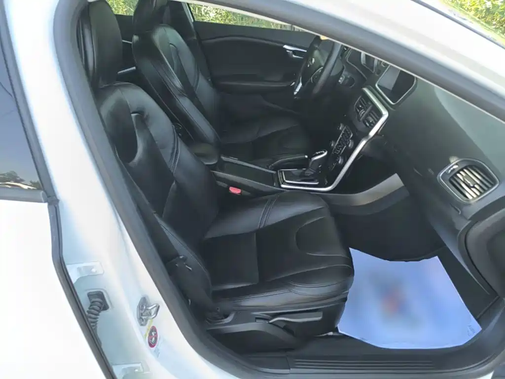 Volvo V40 2018 2018 T3 Inscription Edition