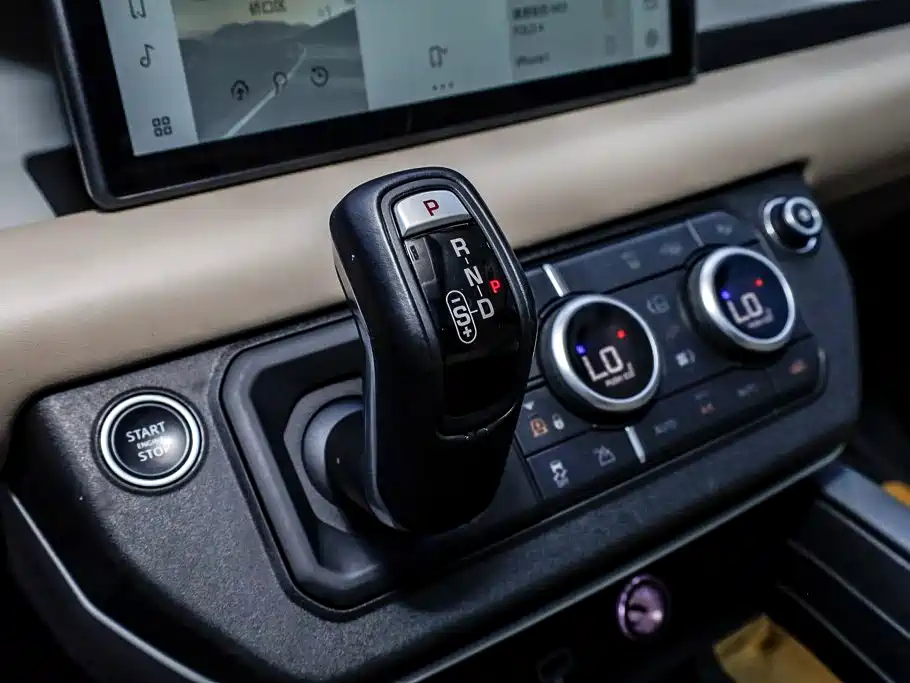 Land Rover Defender 2020 2020 Model 110 P400 HSE