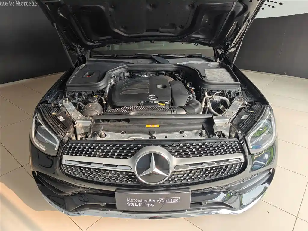 Mercedes-Benz GLC 2023 GLC 260 L 4MATIC Luxury 5-Seater фото 3