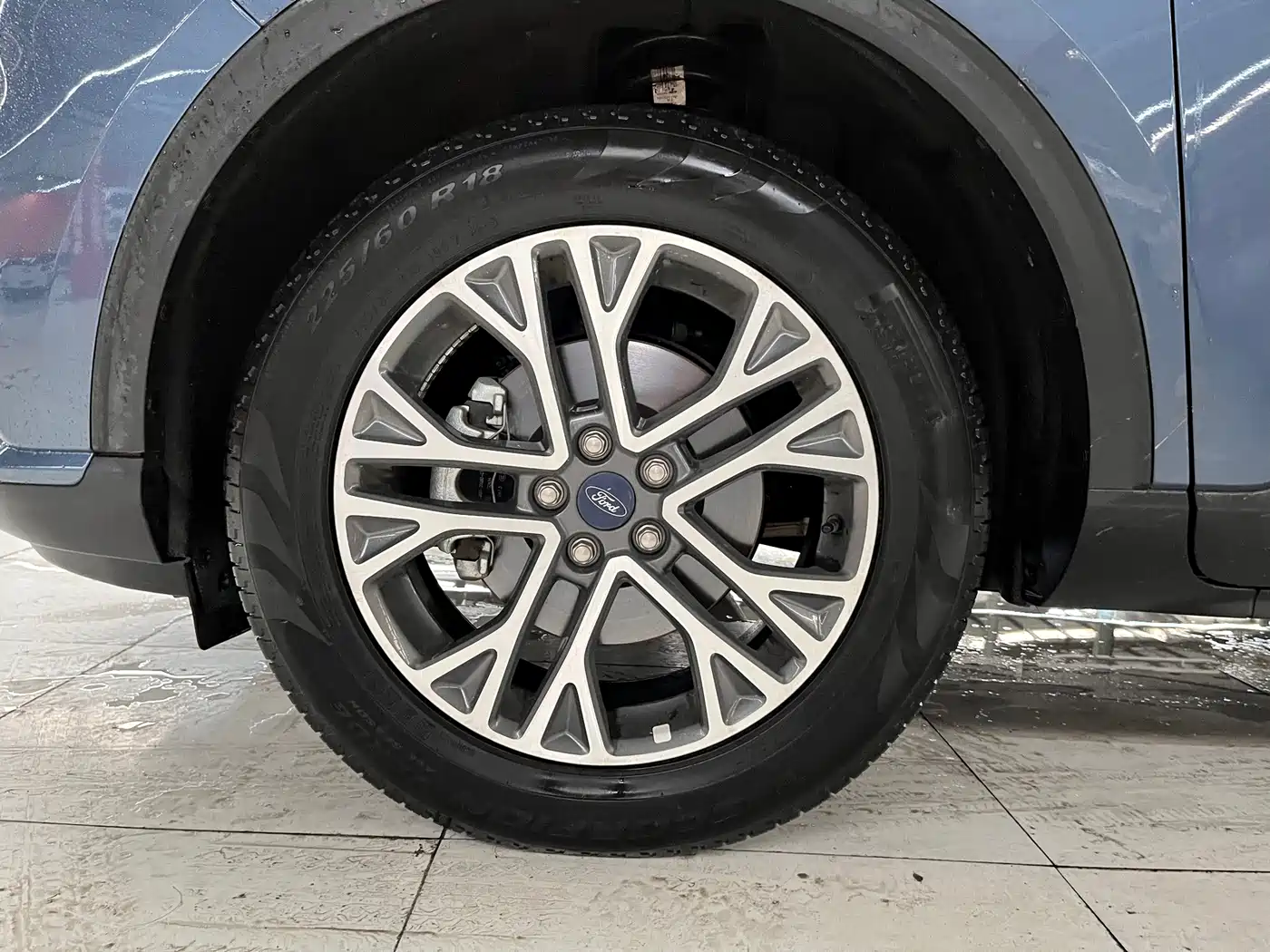 Ford Escape 2023 2020 EcoBoost 245 2WD Premium Edition
