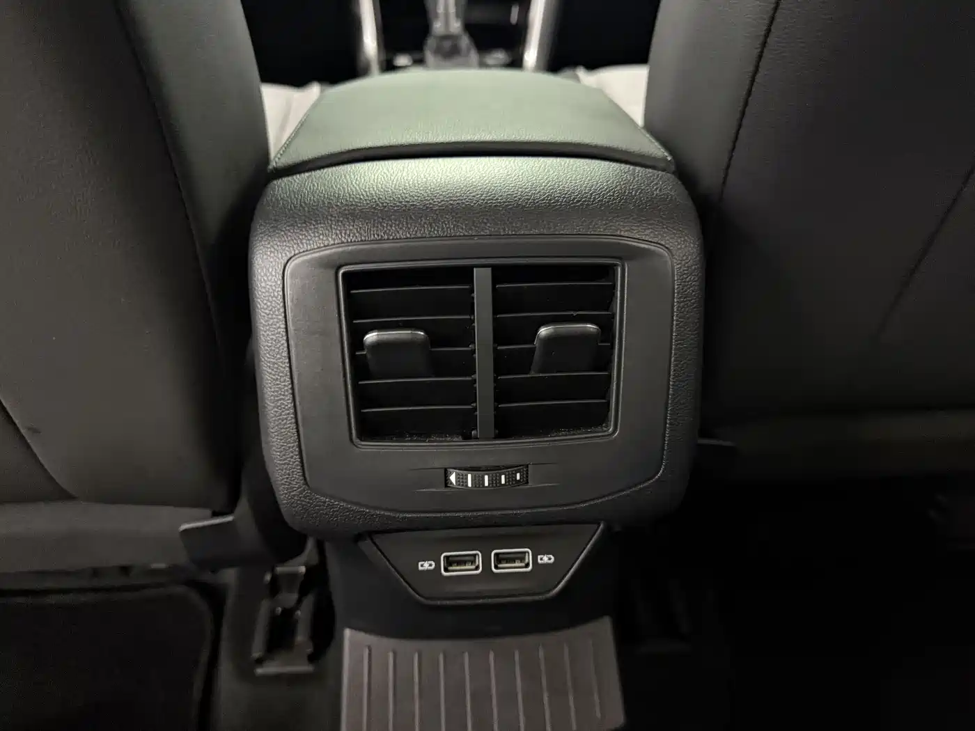 Volkswagen T-ROC 2020 280TSI DSG 2WD R-Line Pro фото 19