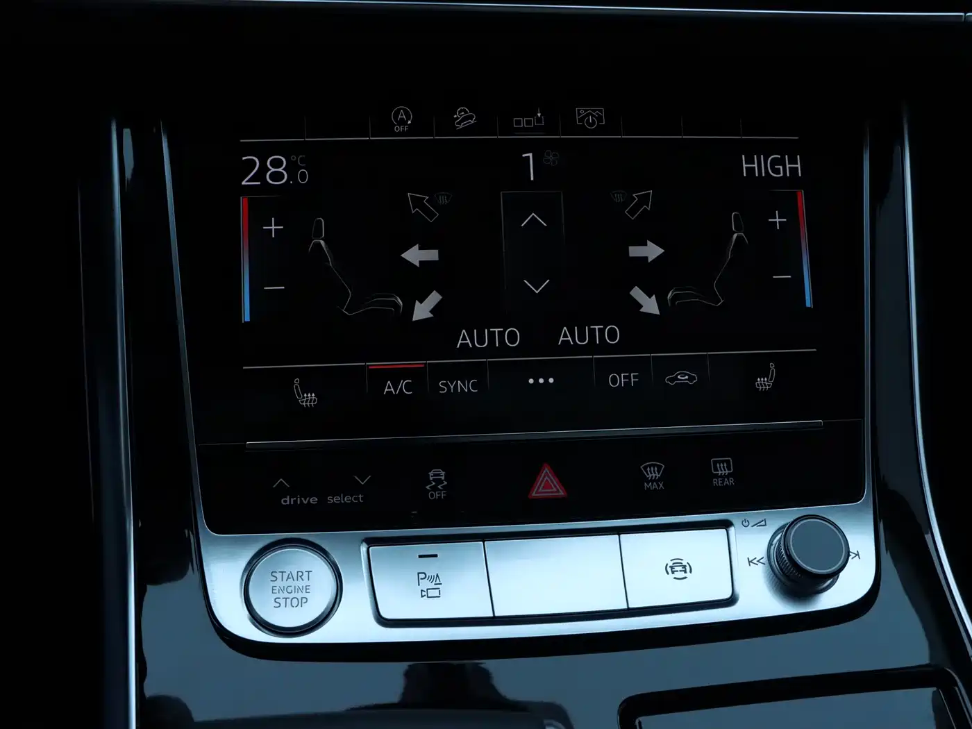 Audi Q8 2019 55 TFSI Luxury Dynamic фото 20