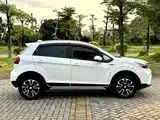 Фото 11 - Geely Vision X3