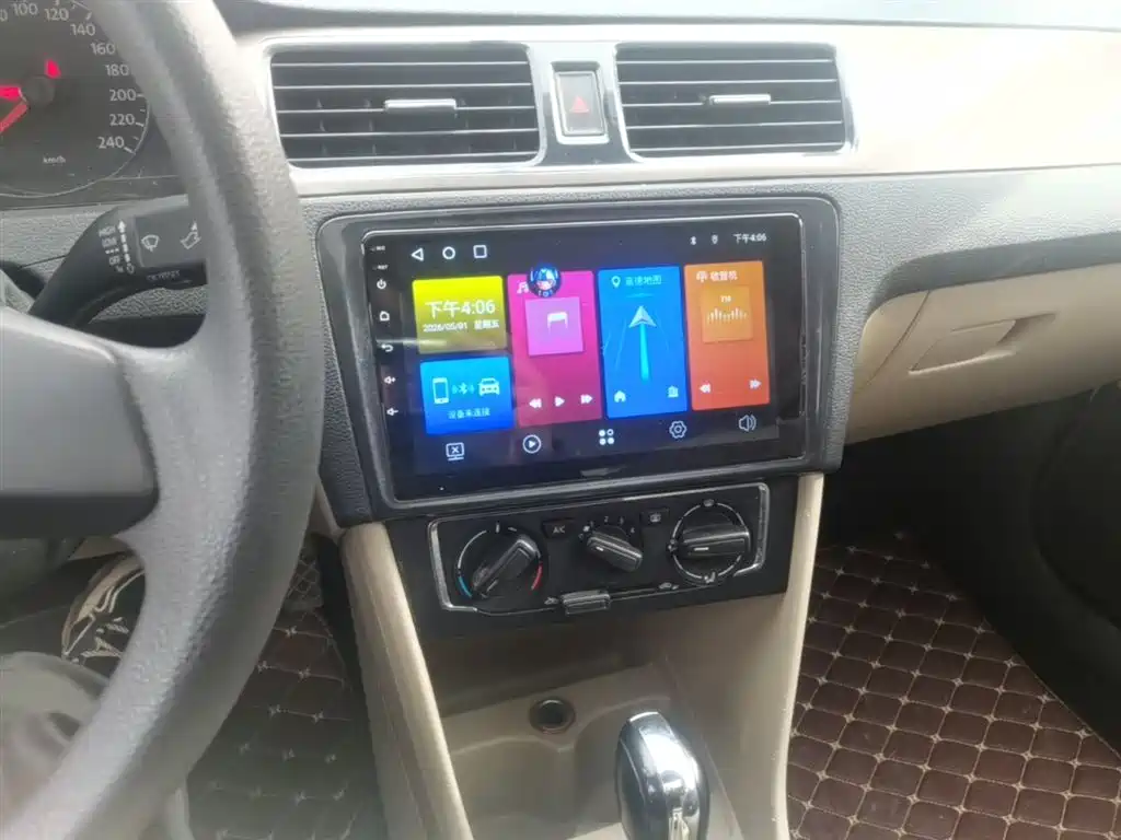 Volkswagen Santana 2015 1.6L Automatic Comfort Edition фото 20