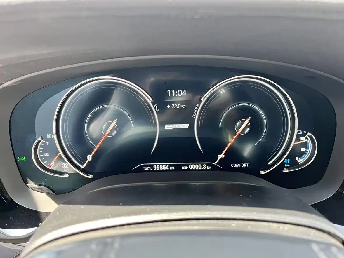 BMW 5 Series New Energy 2018 530Le Luxury Package фото 14