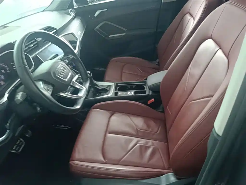 Audi Q3 2021 35 TFSI Lifestyle Edition фото 15