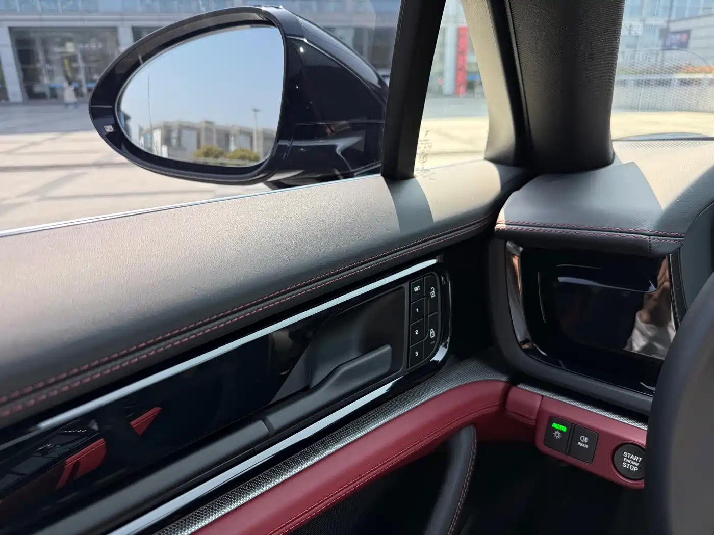 Porsche Panamera 2026 Panamera 4 Executive Long Wheelbase 2.9T фото 20