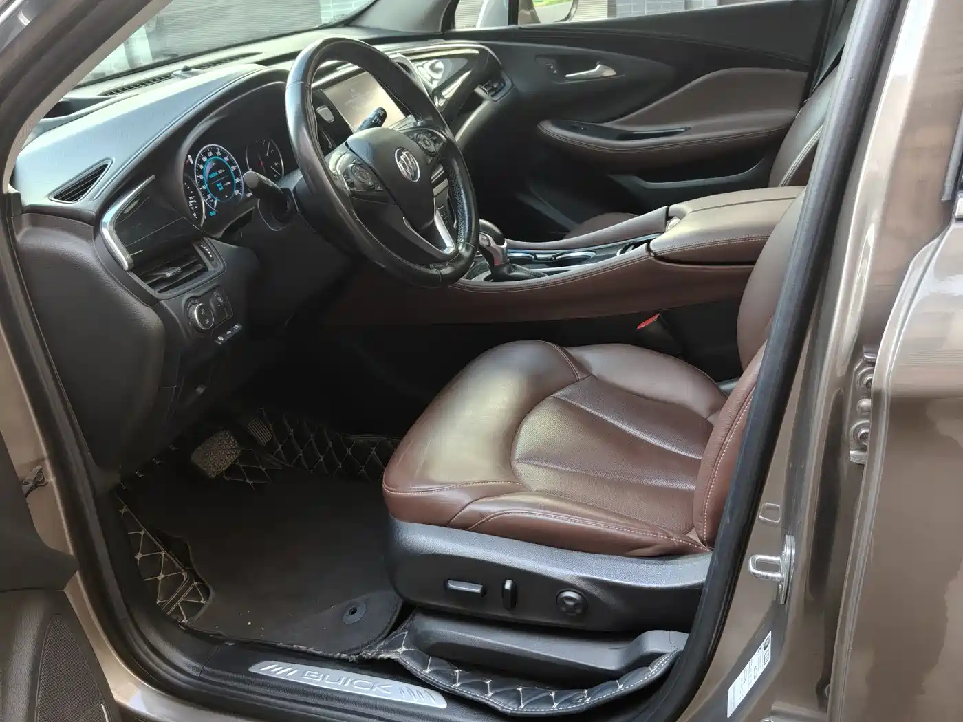 Buick Envision Plus 2019 28T 4WD All-round Sports Flagship Type China V фото 8