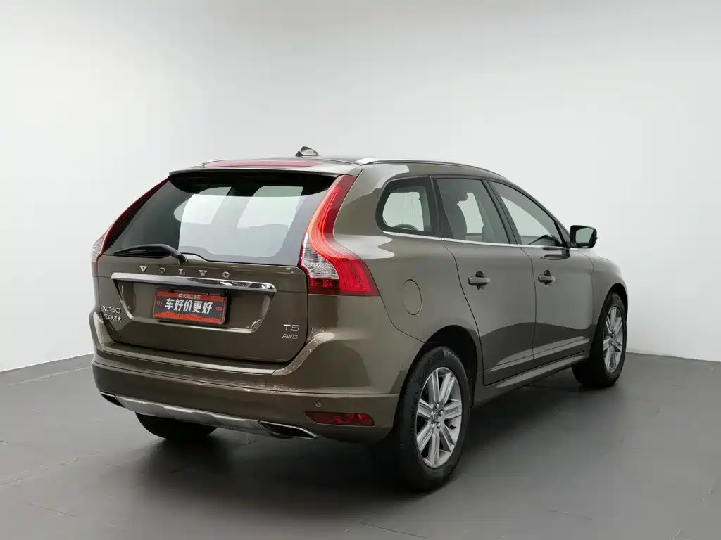 صورة 2 - Volvo XC60