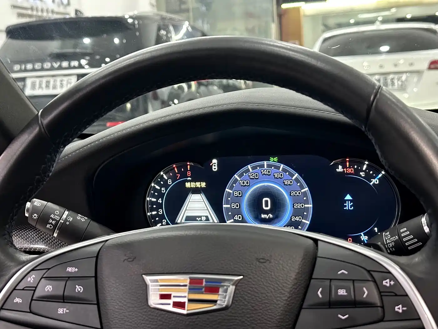 Cadillac CT6 2016 28T Leading фото 7