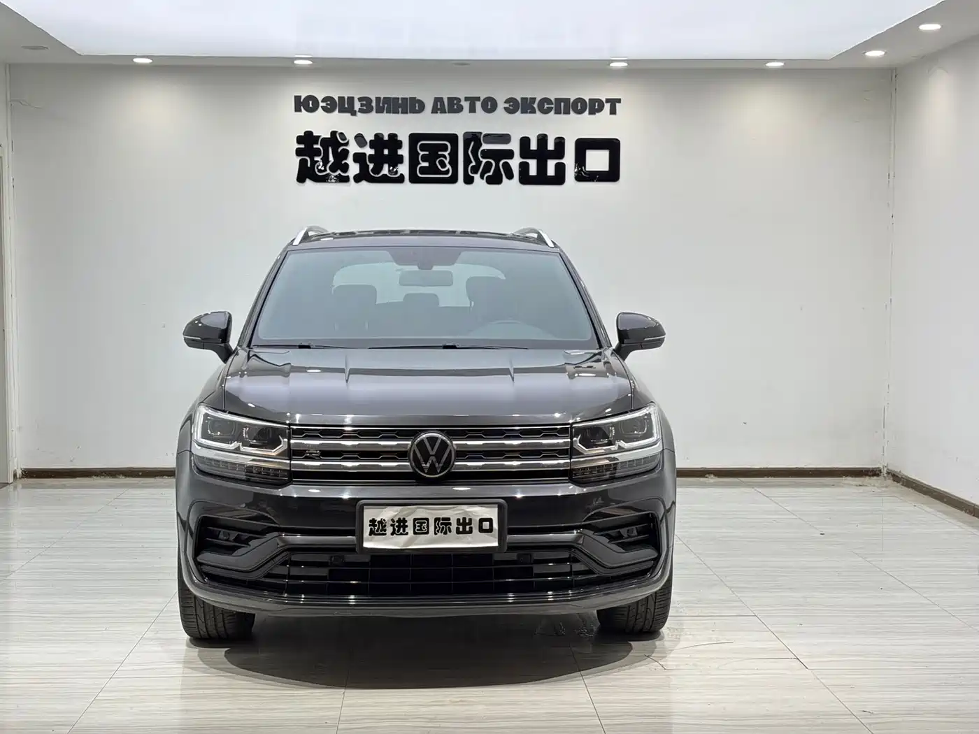 Volkswagen Tharu 2022 280TSI FWD R-Line фото 2