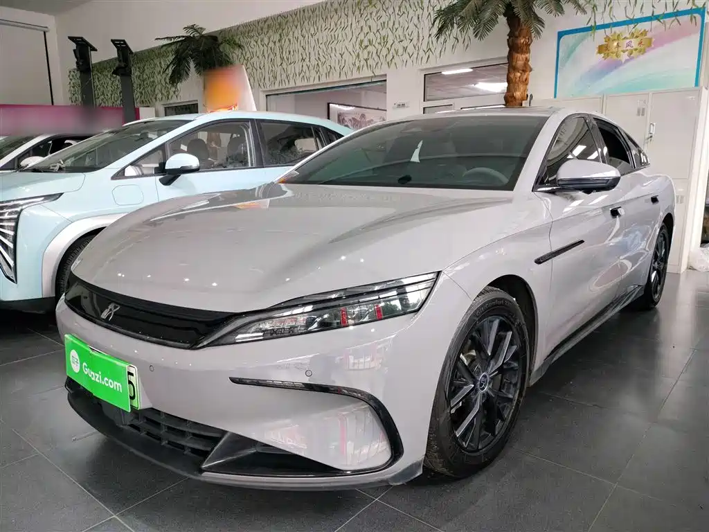 BYD Han 2025 DM-i Smart Drive Edition 125KM Elite фото 2