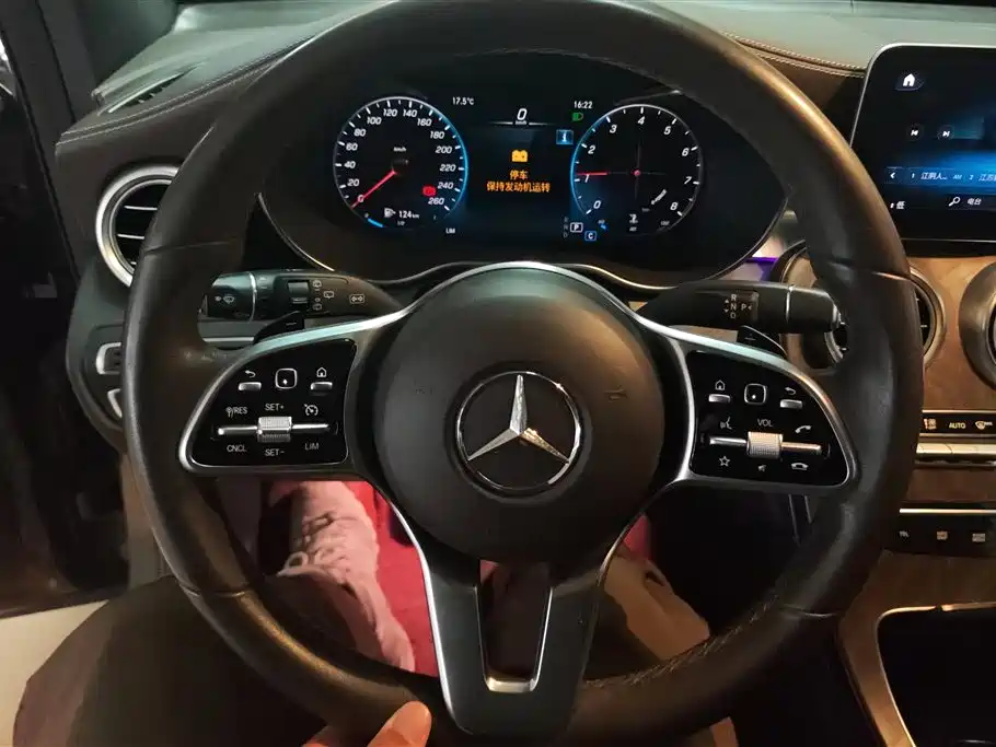 Mercedes-Benz GLC 2020 GLC 260 L 4MATIC Luxury фото 15