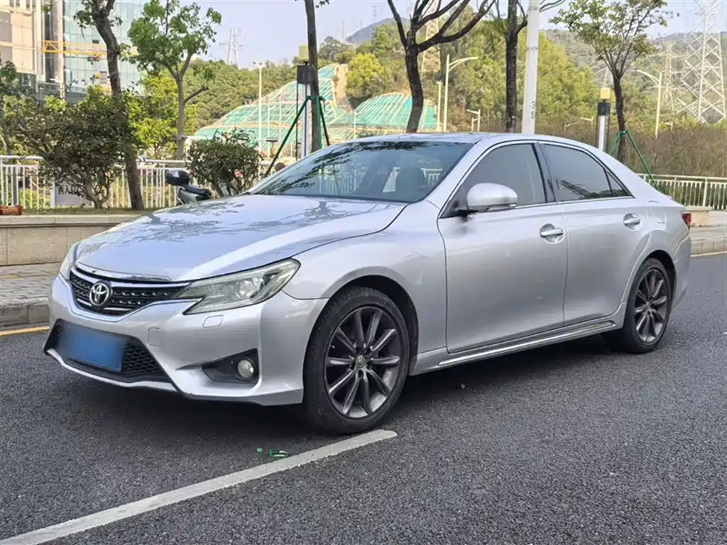 Toyota Reiz 2013 2.5V Premium Edition