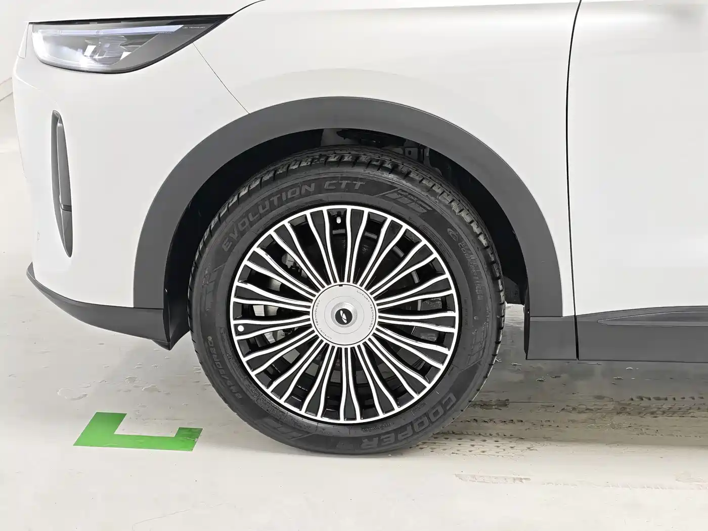 Chery Fengyun Fengyun T9 2026 2025 120 Long Range Flagship 7-seater LFP