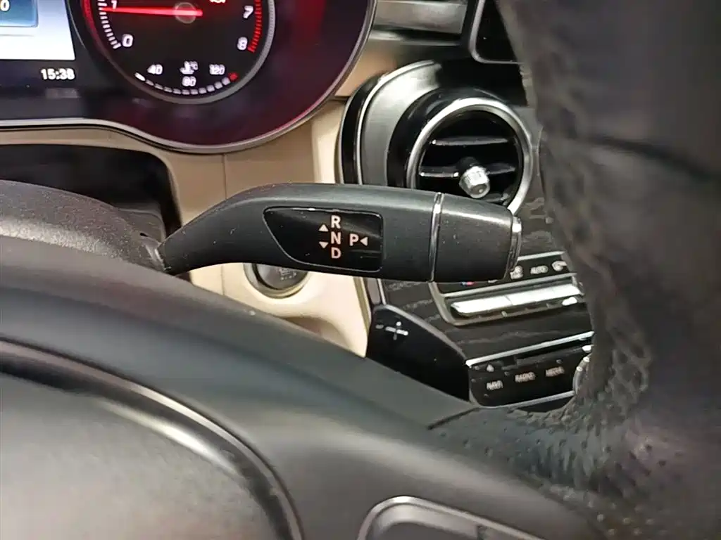 Mercedes-Benz C-Class 2017 Facelift C 200 L Sport Edition фото 14