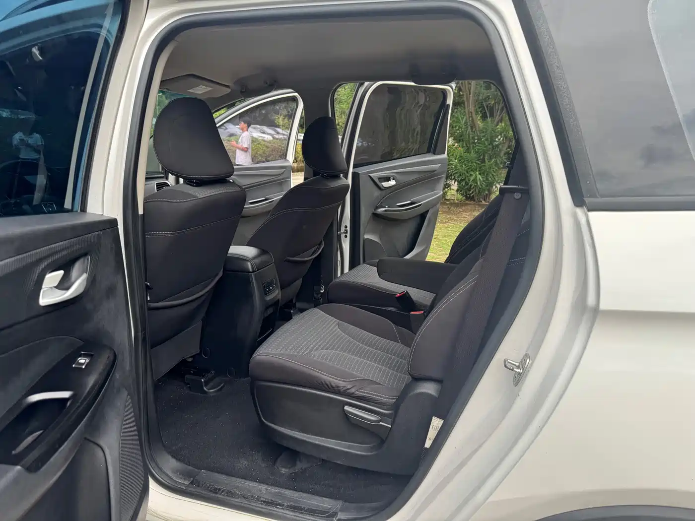 Baojun 730 2019 2019 1.5L Manual Fashion Version 7-Seater China V