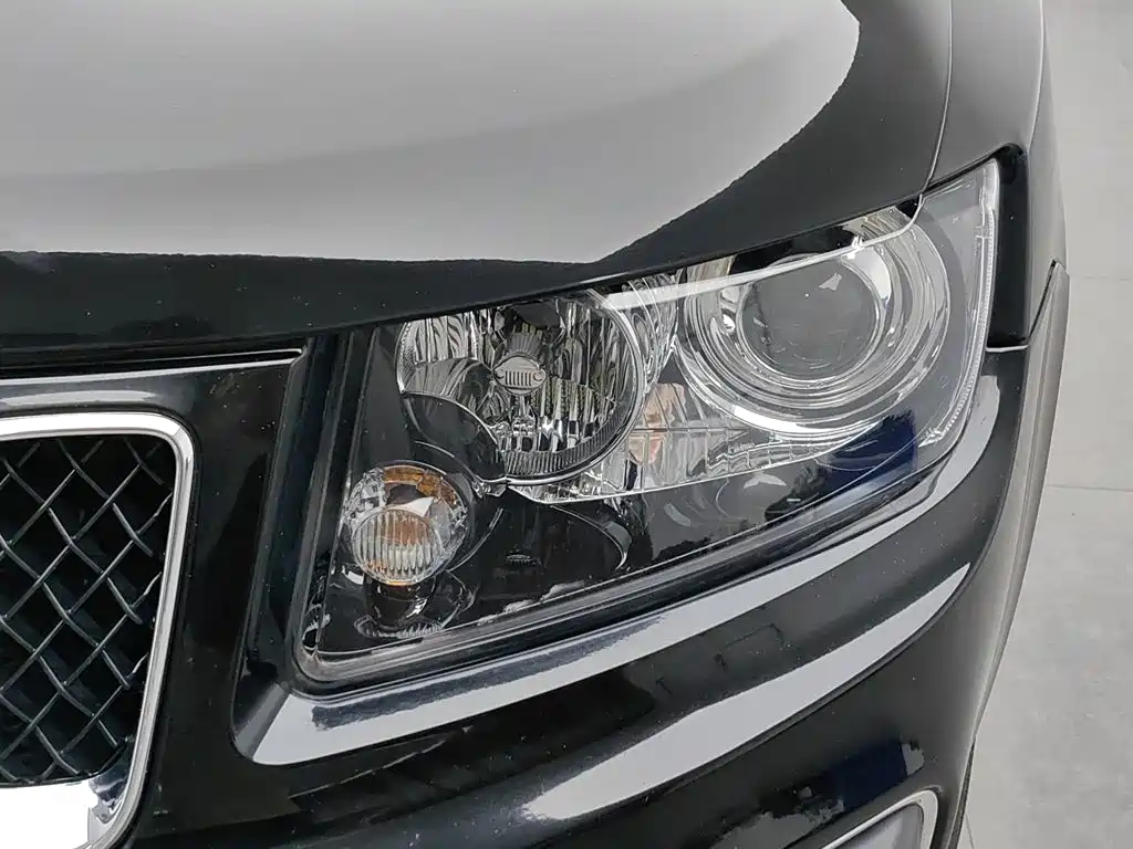 Jeep Compass (Import) 2014 2014 Facelift 2.4L 4WD Comfort Edition