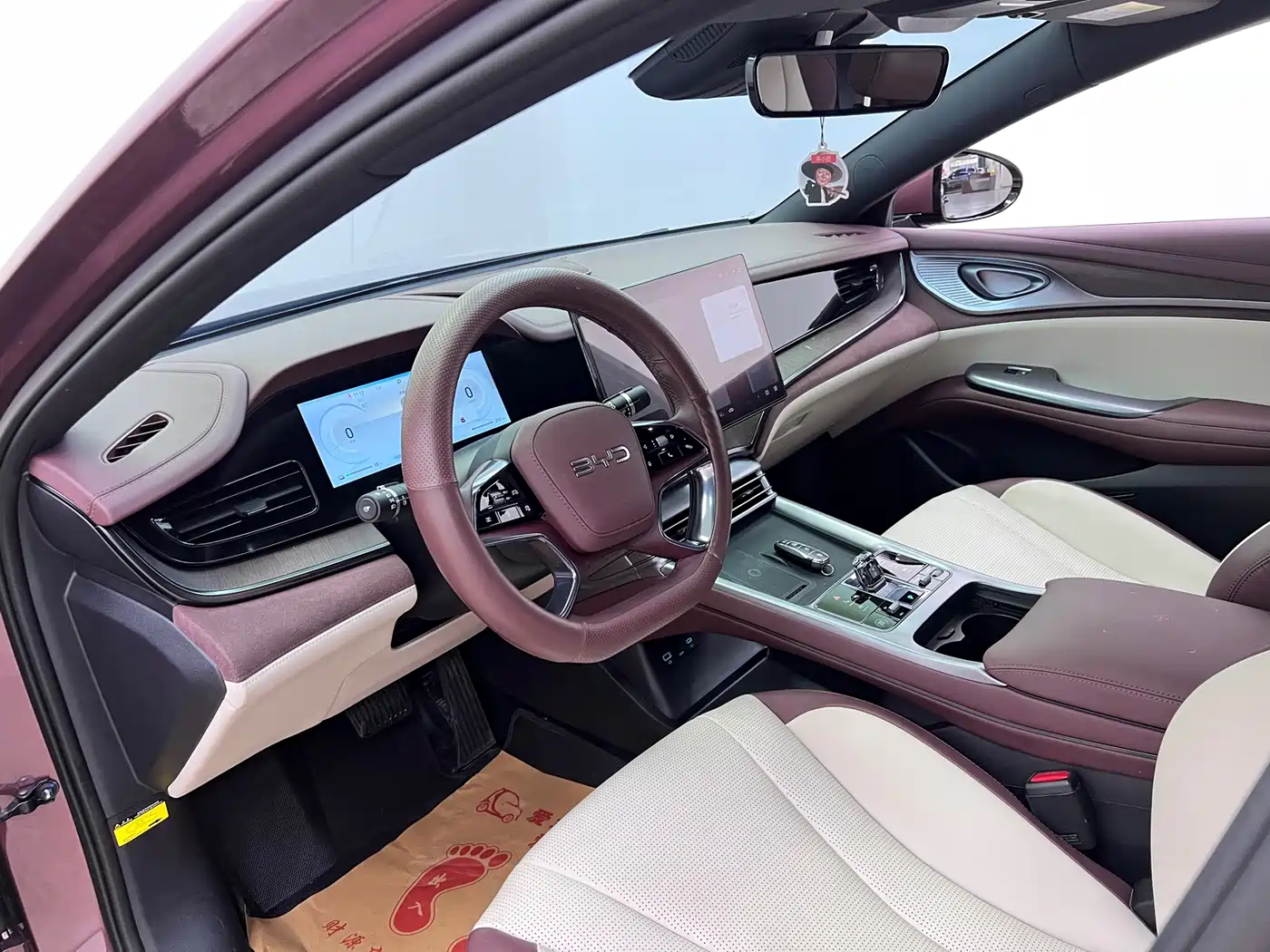 BYD Seal 2023 DM-i 1.5L 121km Premium фото 14