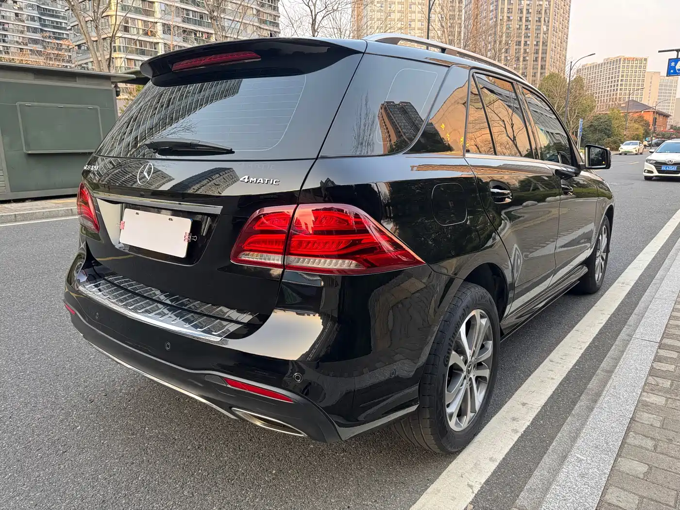 Mercedes-Benz GLE 2017 GLE 320 4MATIC Dynamic фото 6