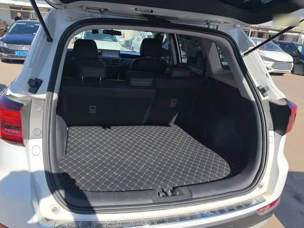 Changan CS75 2021 2021 Glory Million Edition 280T DCT Luxury