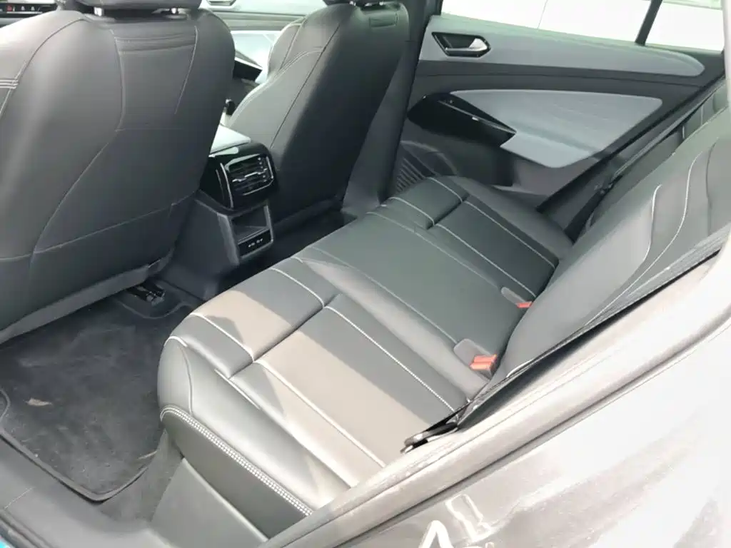 Фото 17 - Volkswagen ID.4 X