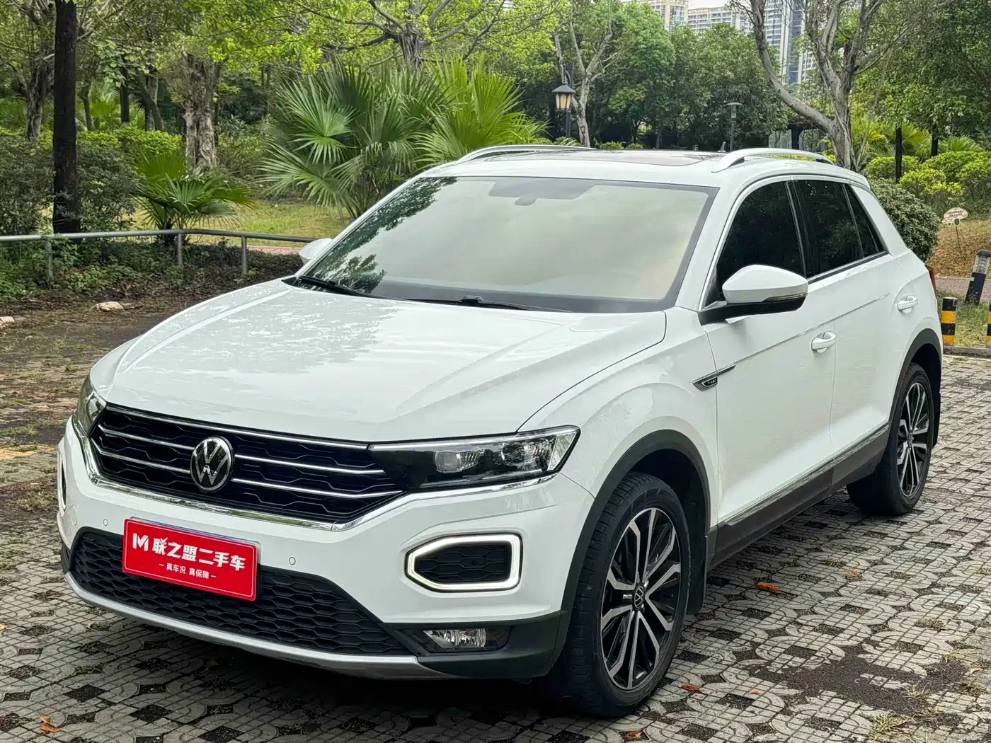 Volkswagen T-ROC 2021 280TSI DSG 4WD Luxury Connected