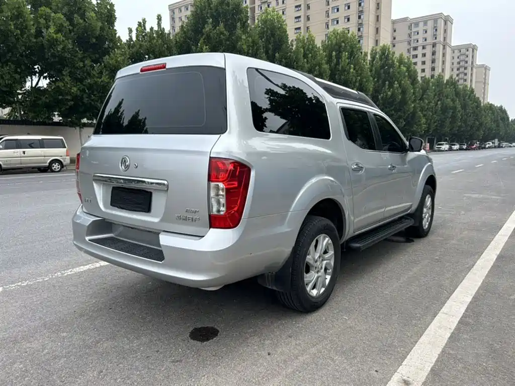 Dongfeng Palasso 2021 2021 1.8T Manual 4WD Elite Edition