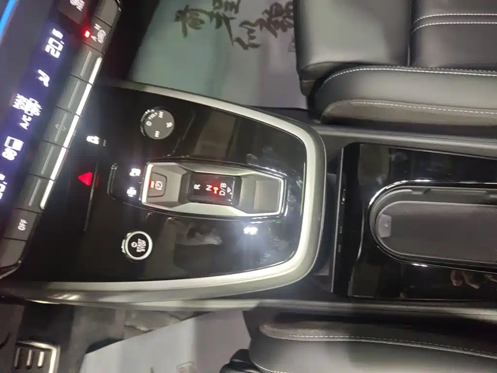 Audi Q4 e-tron 2026 2024 40 e-tron Pioneer Edition