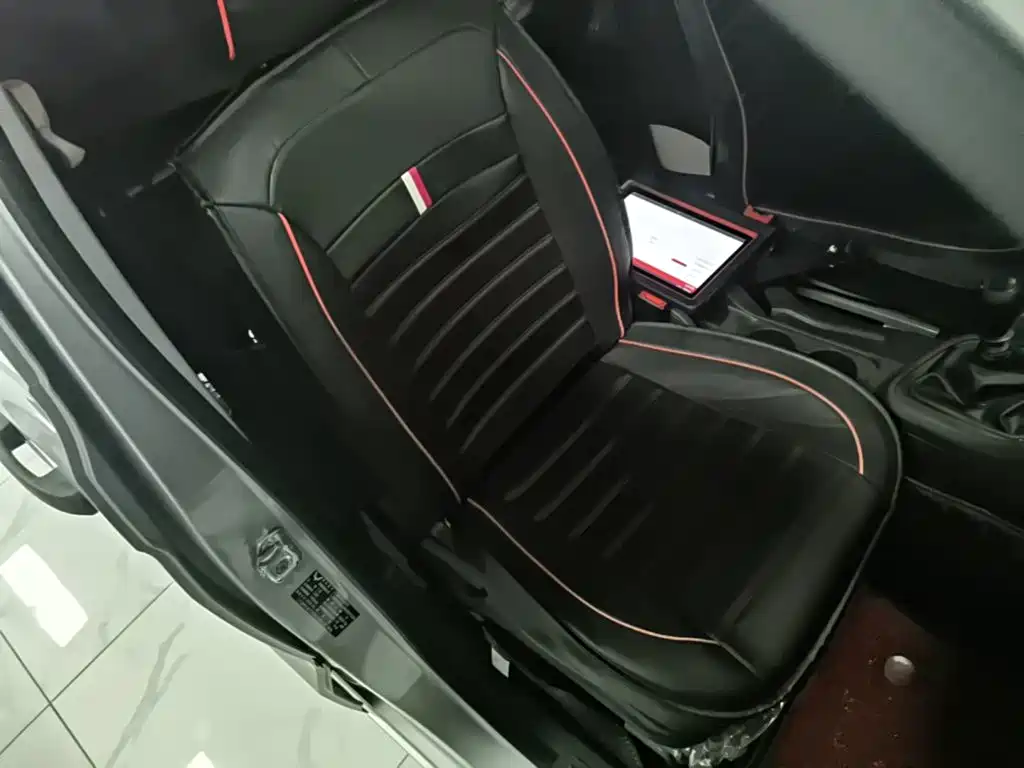 Wuling Motors Wuling Hongguang V 2024 2022 1.5L Power Take Edition Electric Power Steering LAR