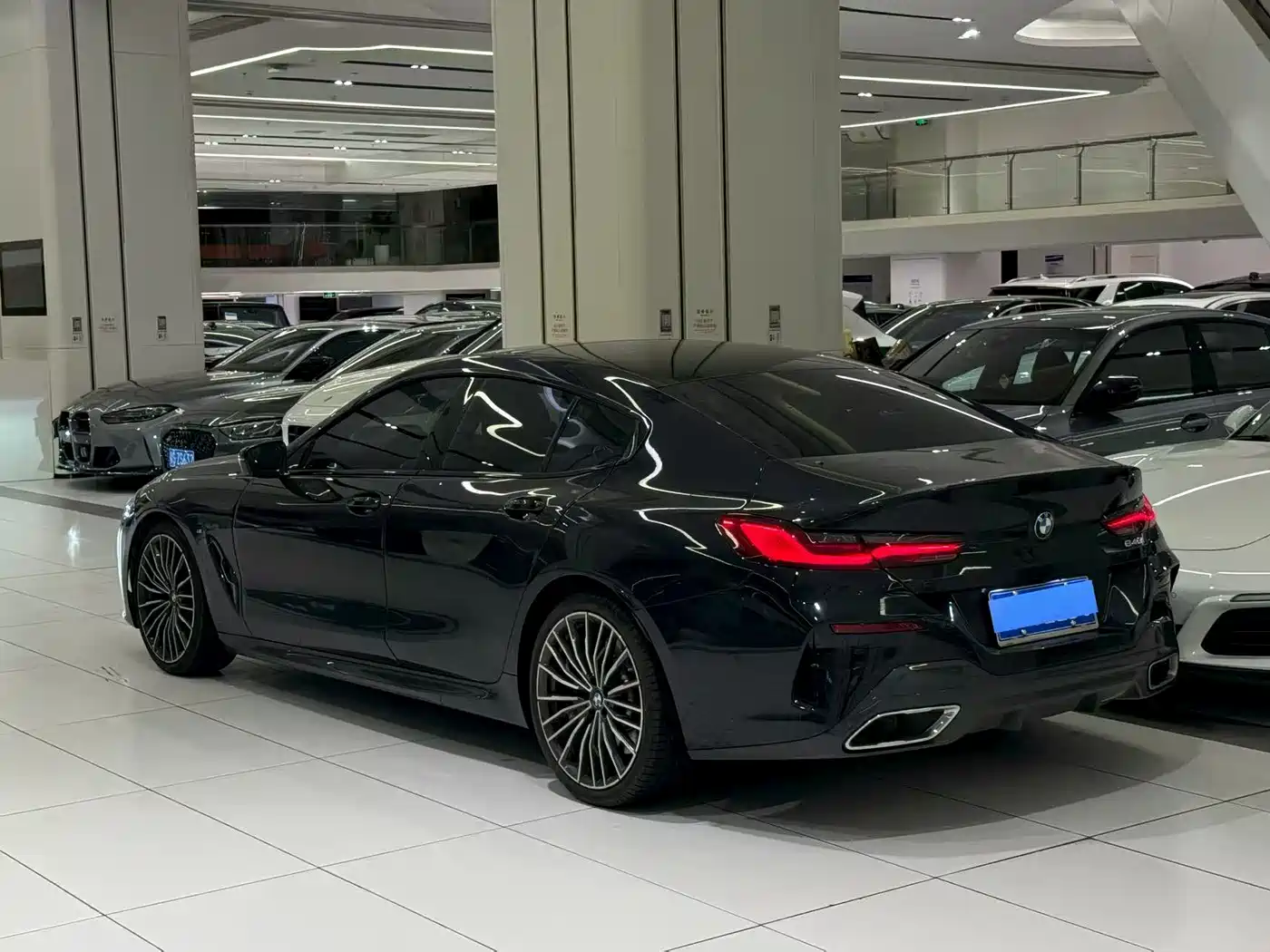 BMW 8 Series 2021 840i 4-door Coupe M Sport Package фото 6