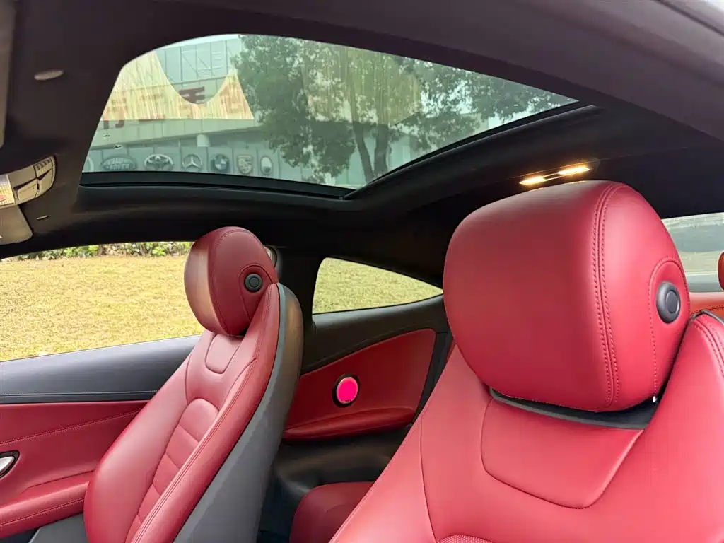 MERCEDES-BENZ C CLASS