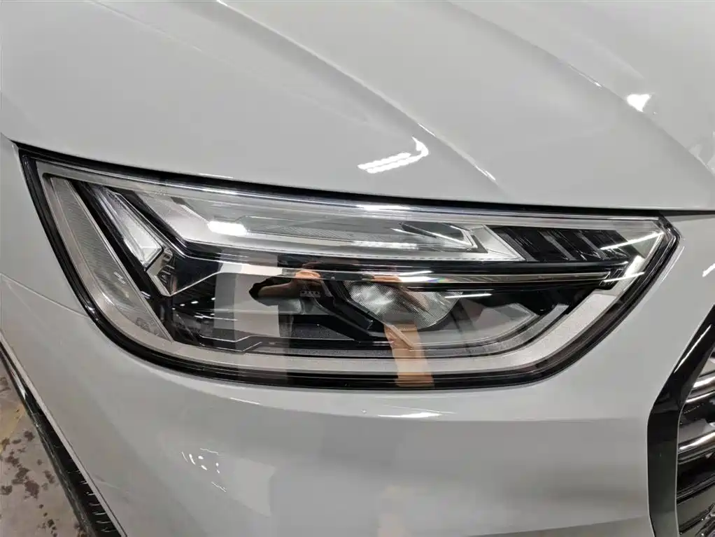 Audi Q5L 2025 Model Year Facelift 45th Anniversary Edition 45 TFSI Luxury Dynamic фото 14