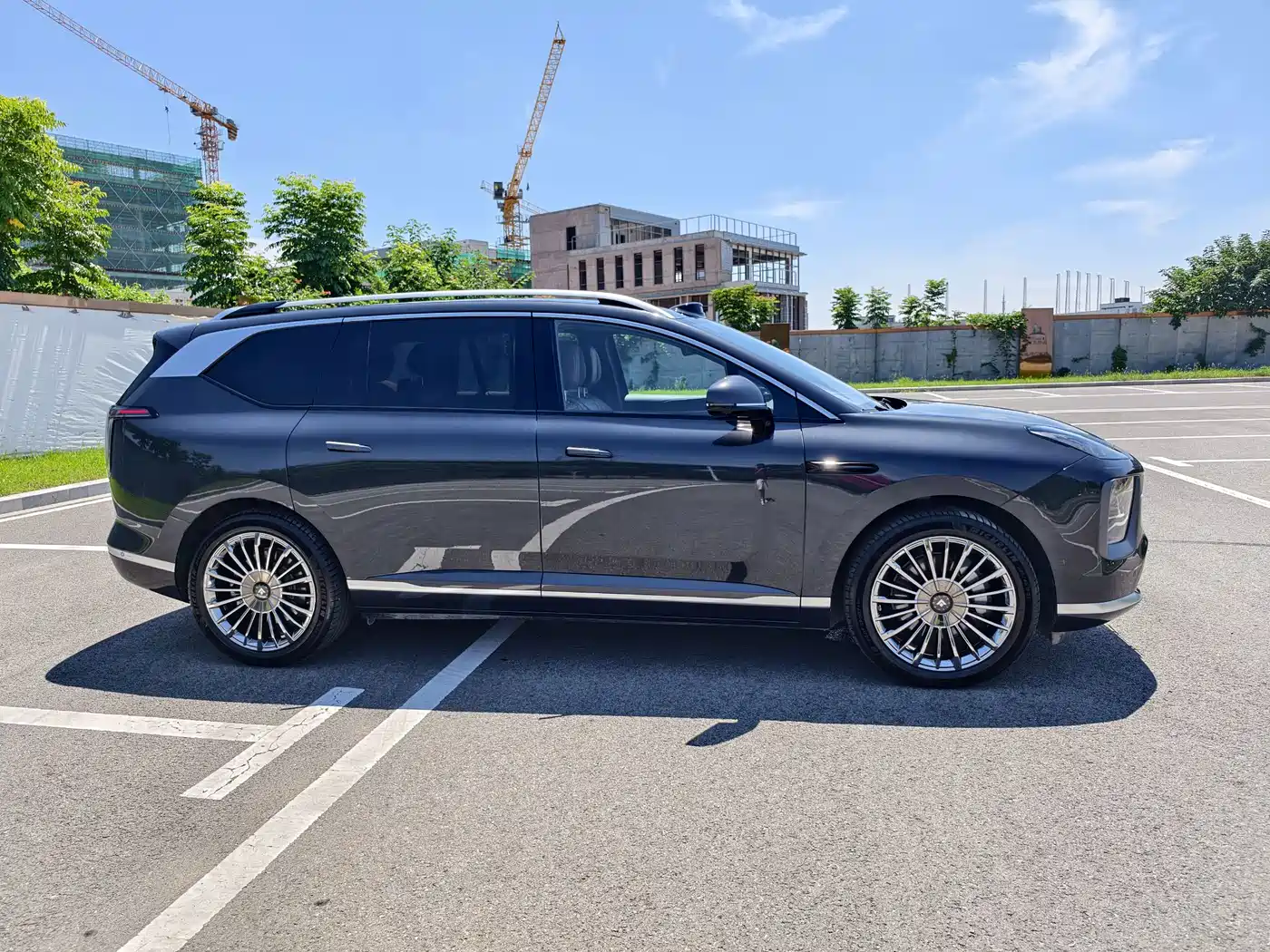 GAC Haobo Hyper HL 2025 2025 700 Ultra 6-seater 4WD LiDAR Edition