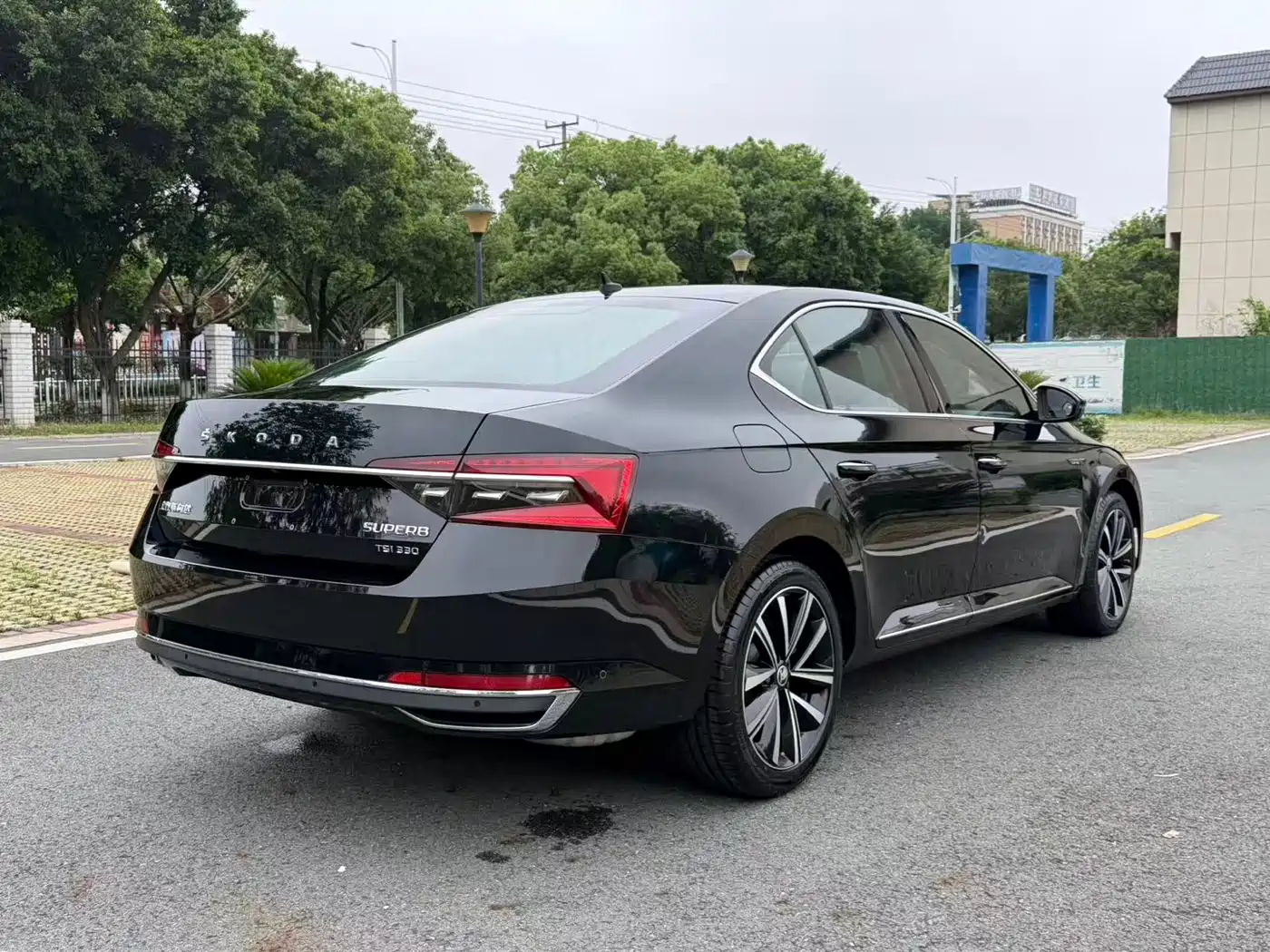 Škoda Superb 2019 TSI330 DSG Comfort Edition фото 11