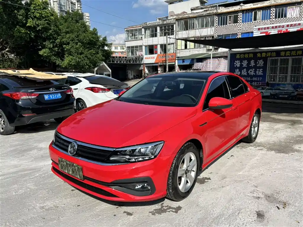Volkswagen Lamando 2018 230TSI DSG Trend Edition