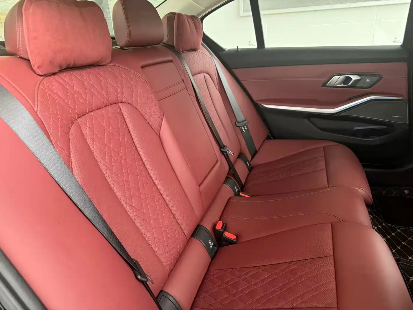 BMW i3 2025 eDrive 40 L Shadow Night Sport Package фото 7