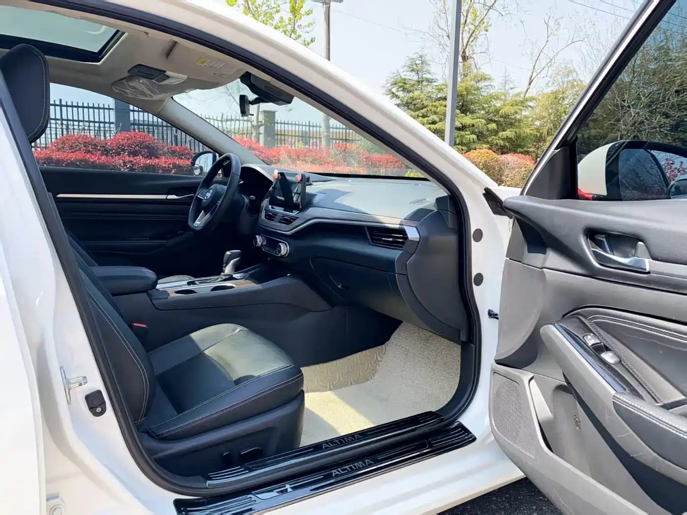 Nissan Teana 2021 2.0L XL Comfort фото 12