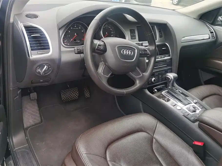 Audi Q7 2014 35 TFSI Sport фото 12