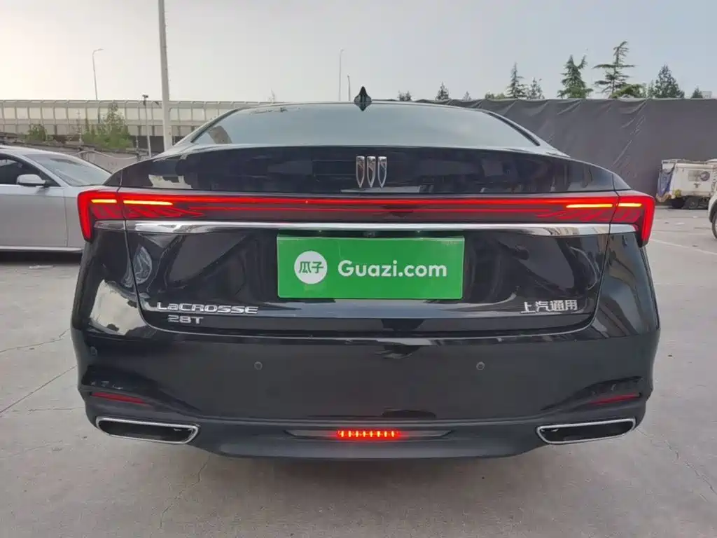 Buick LaCrosse 2024 2025 Model 28T Platinum Edition