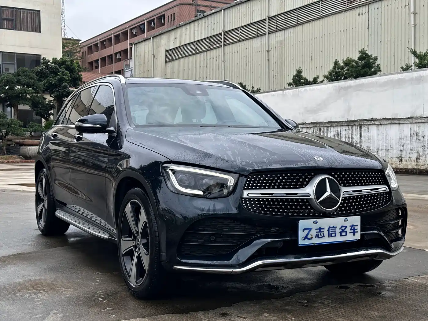 Mercedes-Benz GLC 2020 GLC 300 L 4MATIC Luxury фото 4