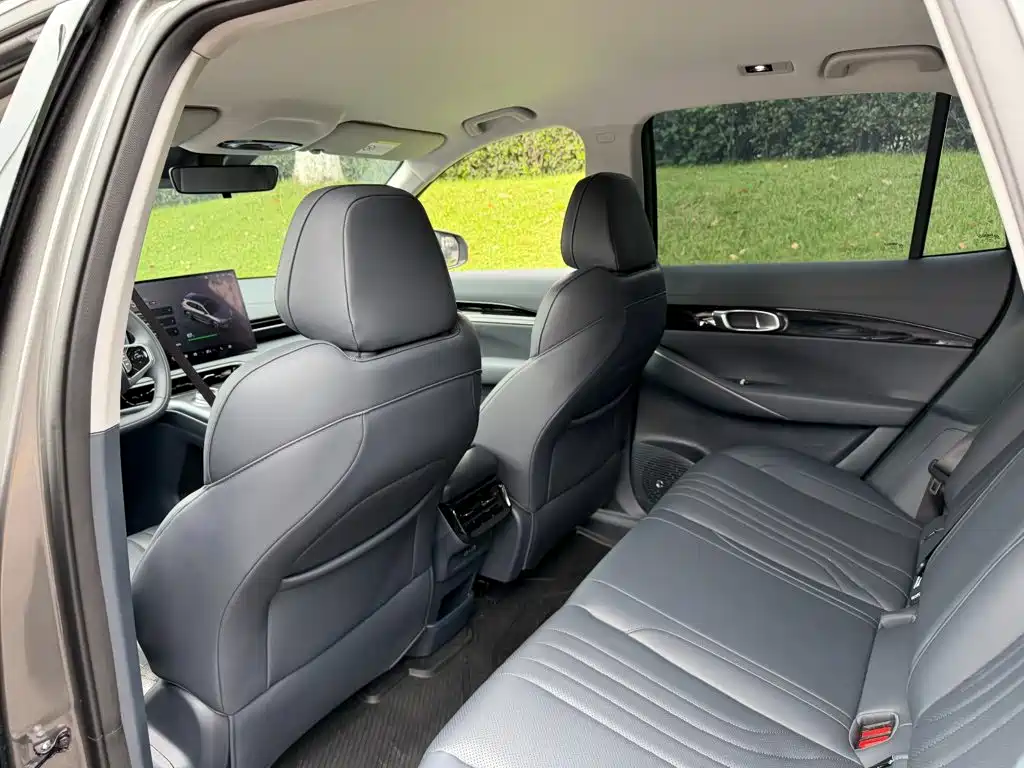 Geely Galaxy Galaxy E5 2026 2026 530km Voyager Edition