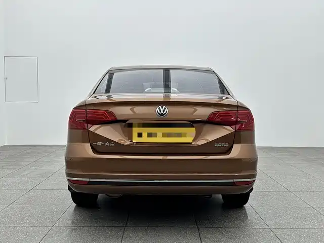 Volkswagen Bora 2018 1.5L Automatic Comfort фото 5