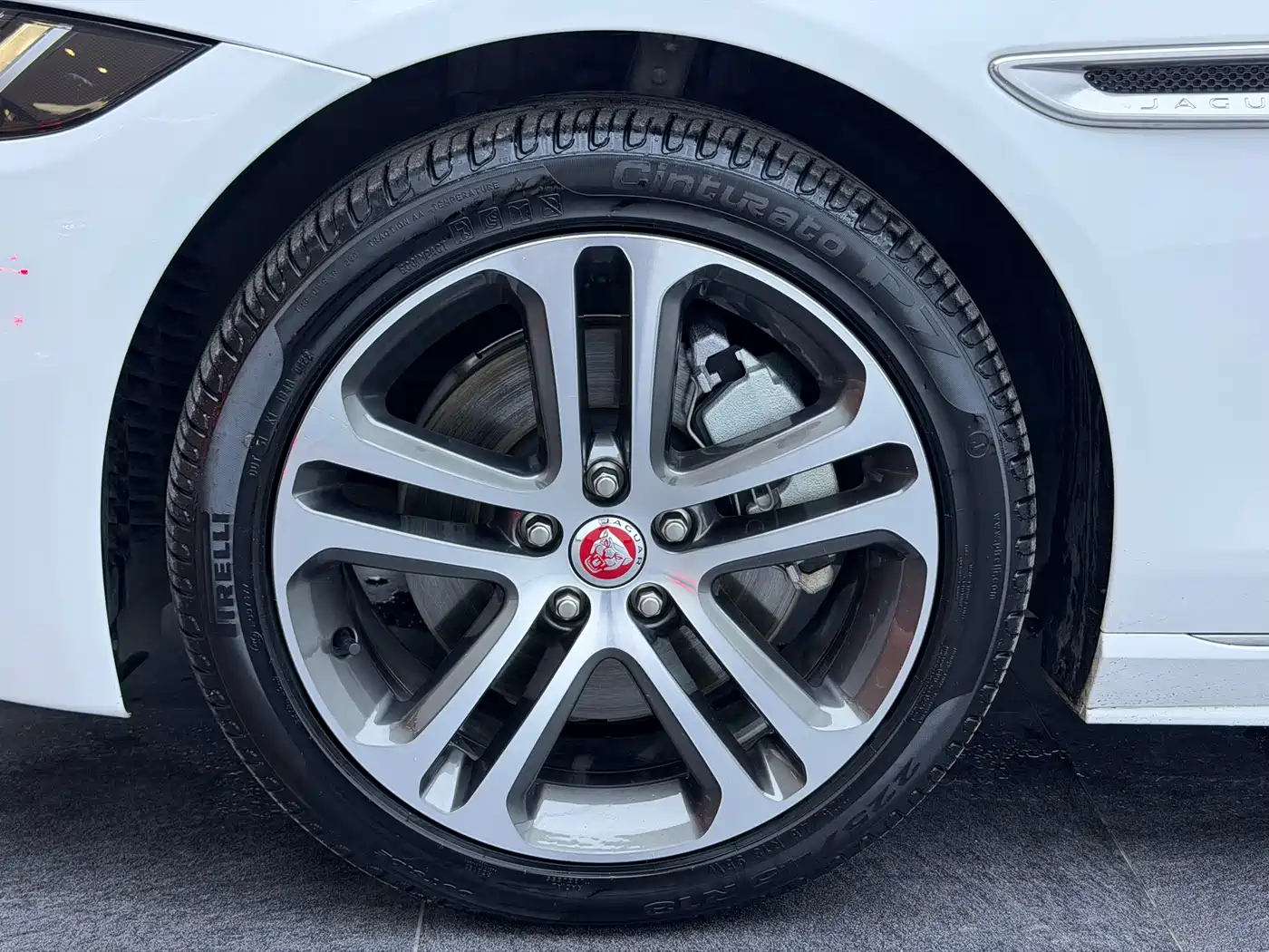 JAGUAR XEL