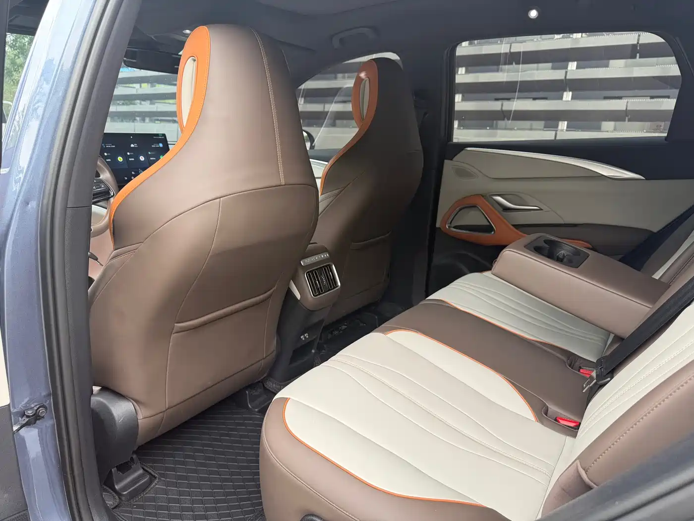 BYD Song Pro New Energy 2023 Champion Edition DM-i 110KM Surpassing Type фото 11