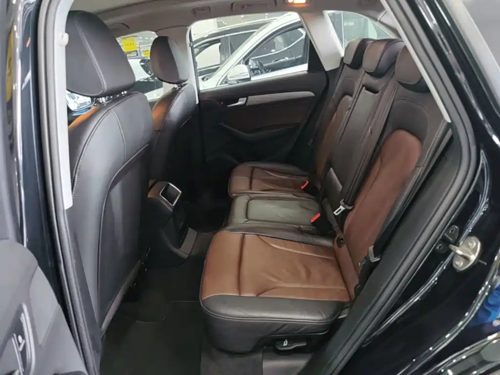 Audi Q5 2018 2017 Plus 40 TFSI Progressive
